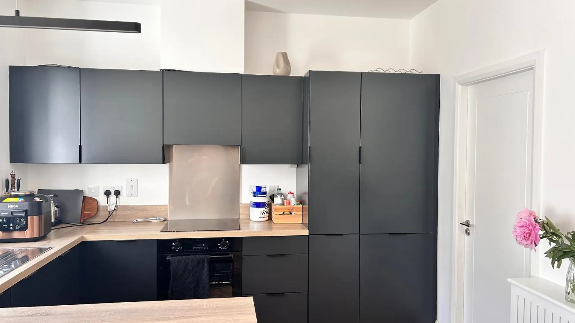 A Cozy Room In Family House دبلن منزل للإقامة